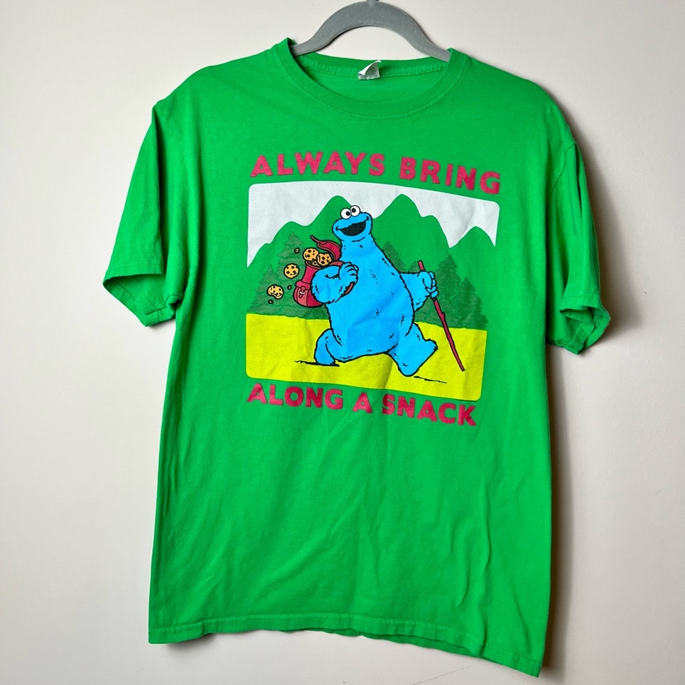 Cookie Monster t shirt size M